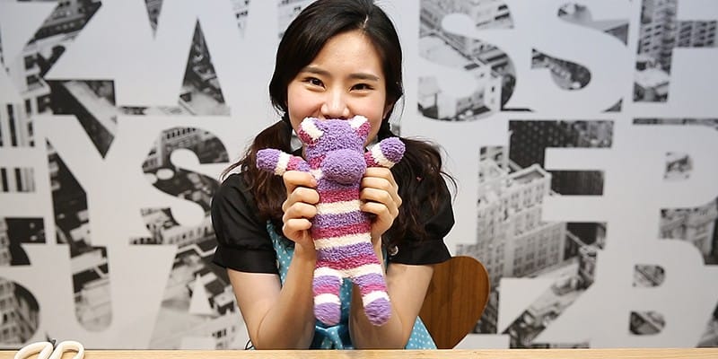 수면 양말로 인형 만들기