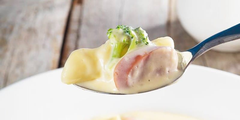 겨울을 닮은 하얀요리 '크림 떡볶이'