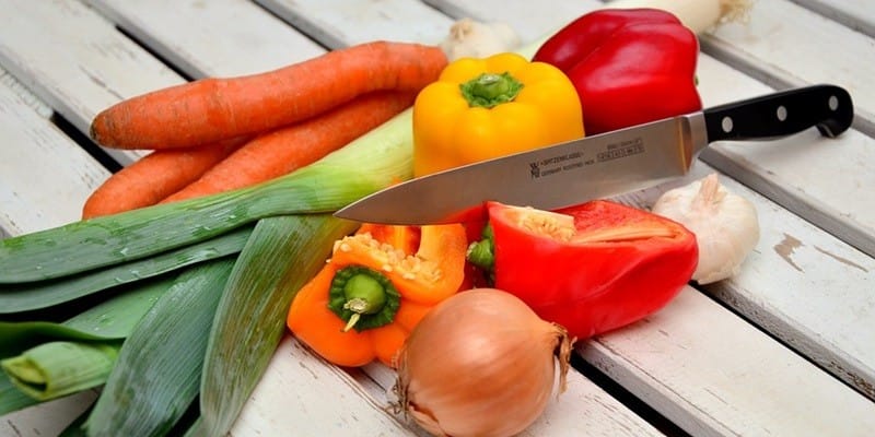 주방 필수품인 칼과 도마 잘 고르는 법