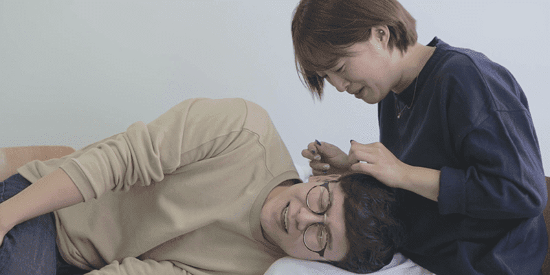 어색한 직장동료와 서로 귀를 파줘보았다!