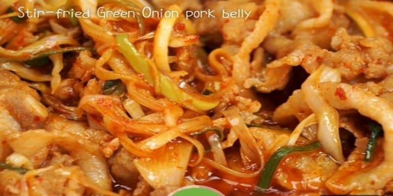 짜글짜글~불 향 가득 볶아 너~무 너무 맛있는!삼겹살파채볶음