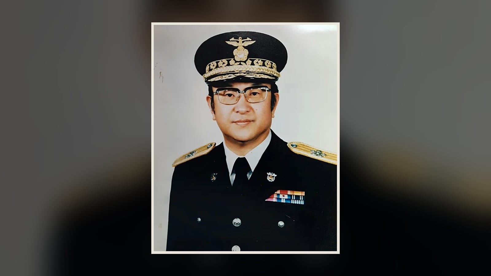 "시민에게 총을 겨눌 수 없다" 1980년 5월, 발포 대신 시민을 택한 경찰 안병하