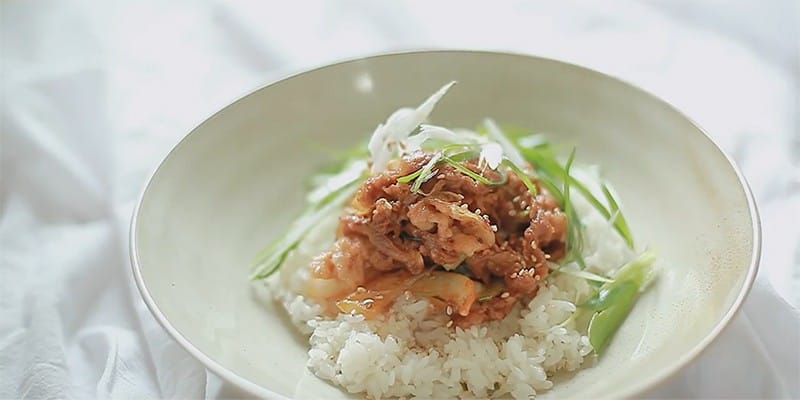 가성비최고 자취요리! 대패 삼겹살 덮밥 Post feature image