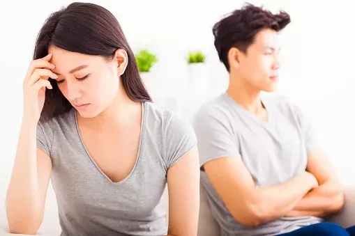 부부 싸움 이혼의 원인이 되는 4가지 대화 방식 글 대표 이미지