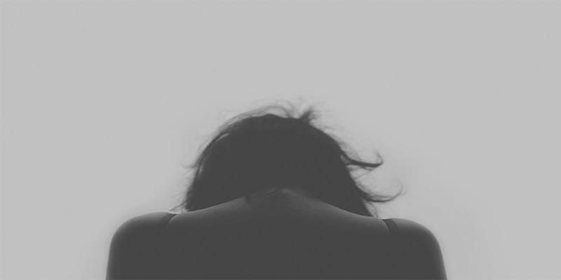 연인이 바람 피우고 있다는 7가지 신호 글 이미지