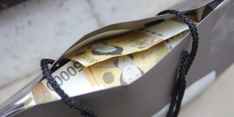 만약 당신이라면? 길에서 큰돈 주웠을 때 대처법 글 이미지