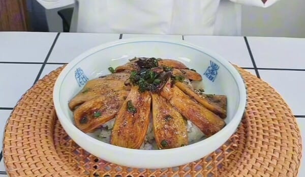 2,000원의 건강 밥상, 새송이버섯덮밥 글 이미지