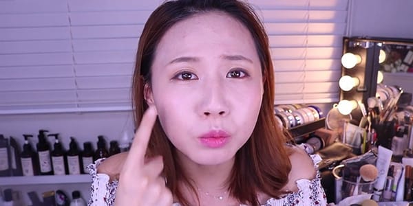 여름철 넓어진 모공 관리를 위한 스킨케어