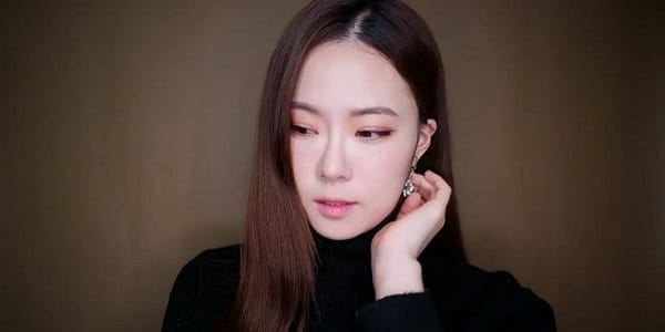 데일리에 하기 좋은 버건디 메이크업