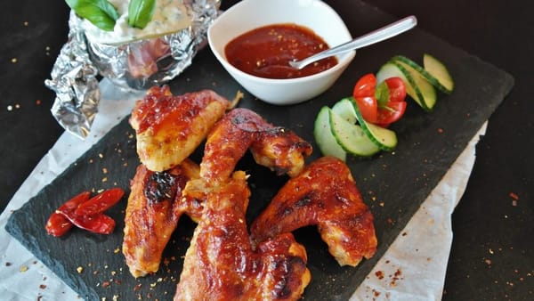 불타오르네 파이아~♬ HOT한 핫윙♥